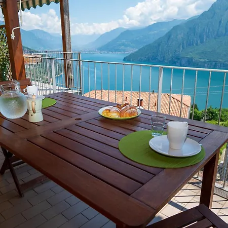 Italian - Garden Iseo